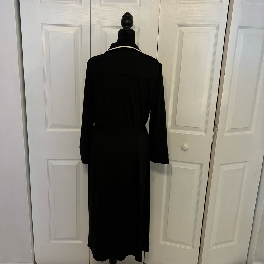 Talbots Tipped Jersey Midi Shirtdress Long Sleeve NWT Black With White Trim - Picture 4 of 6